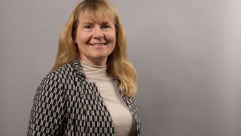 Dr. Cornelia Höflich